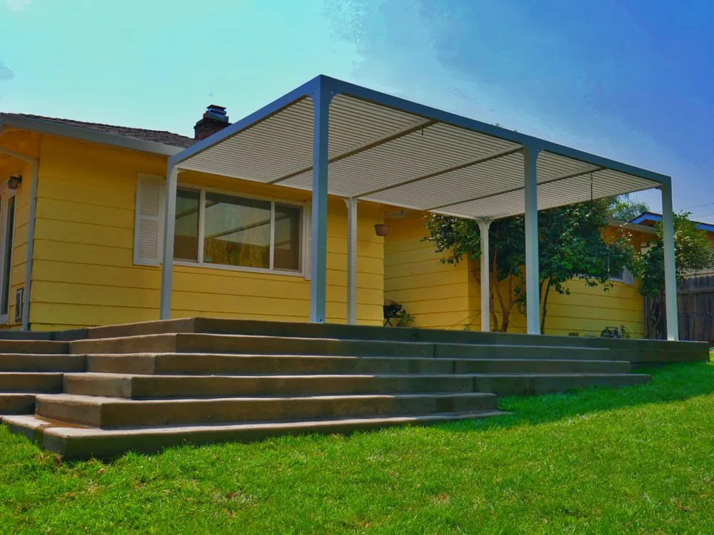 Affordable landscape design in Fair Oaks, CA by Fallen Leaf Construction