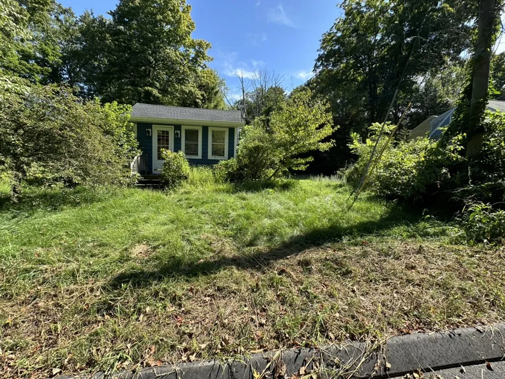 Custom yard maintenance experts serving Coventry, CT - Falleti Services