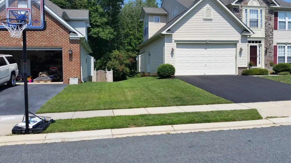 Reliable lawn care service experts serving Garnerville, NY - Falling Branch Lawncare & Landscaping