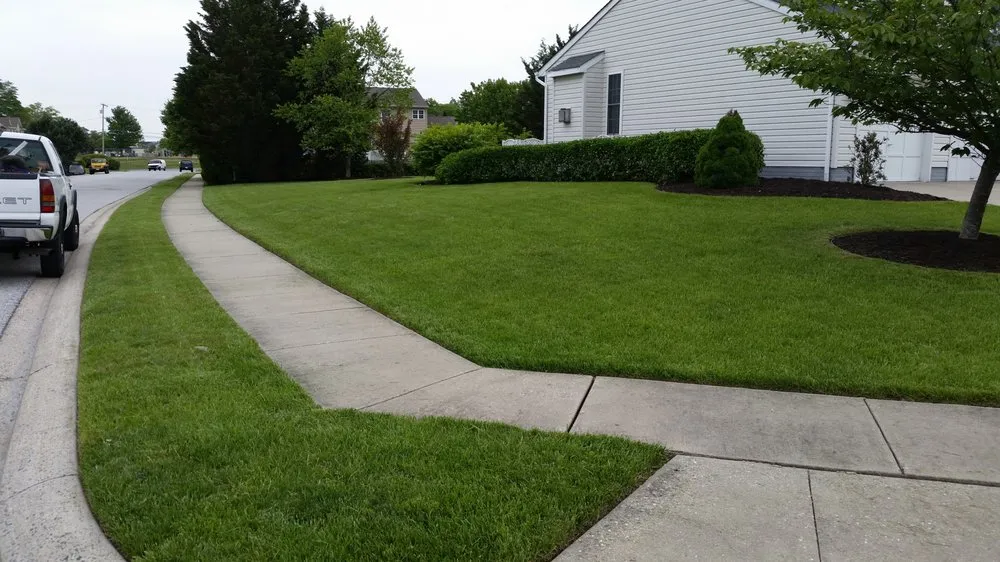 Trusted residential landscaping experts serving Garnerville, NY - Falling Branch Lawncare & Landscaping