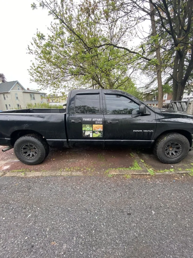 Custom yard cleanup service experts serving Allentown, PA - Family Affairs