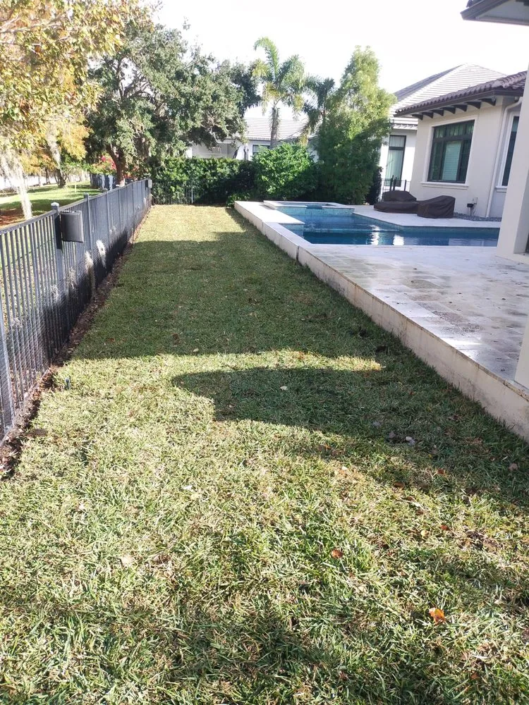 Top-rated lawn care service in Lake Wales, FL - Family Caporum Sod