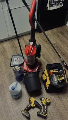 Family cleaning Logo