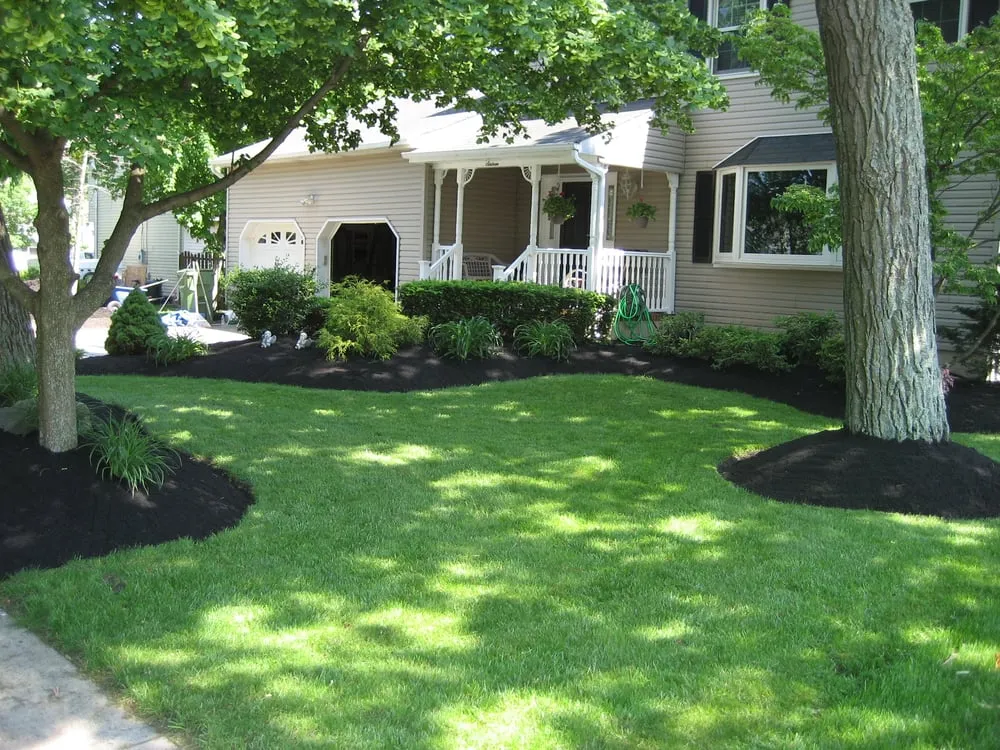 Expert lawn care service in Manalapan, NJ by Family Crest Property Management Group
