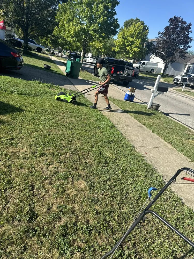 Affordable landscaping services experts serving Columbus, OH - Family First Property Management