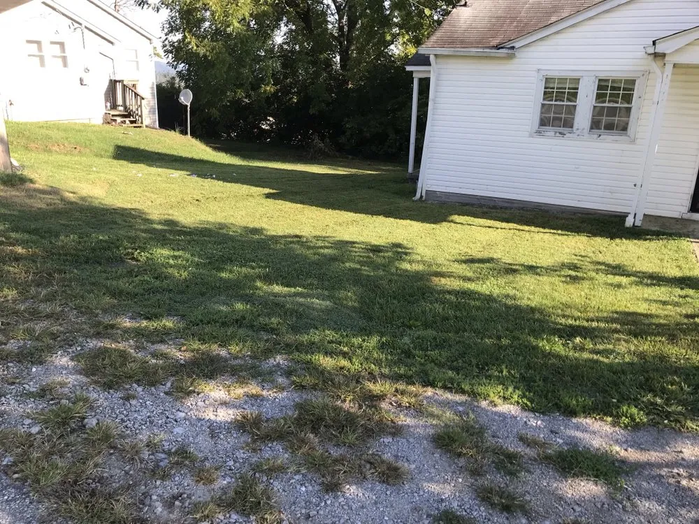 Expert yard cleanup service experts serving Jefferson City, TN - Family Forever Lawn Care