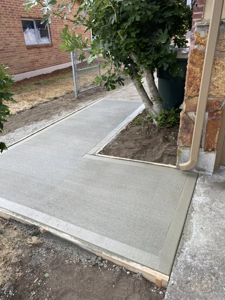 Trusted yard maintenance in Lakewood, WA by Family General Construction