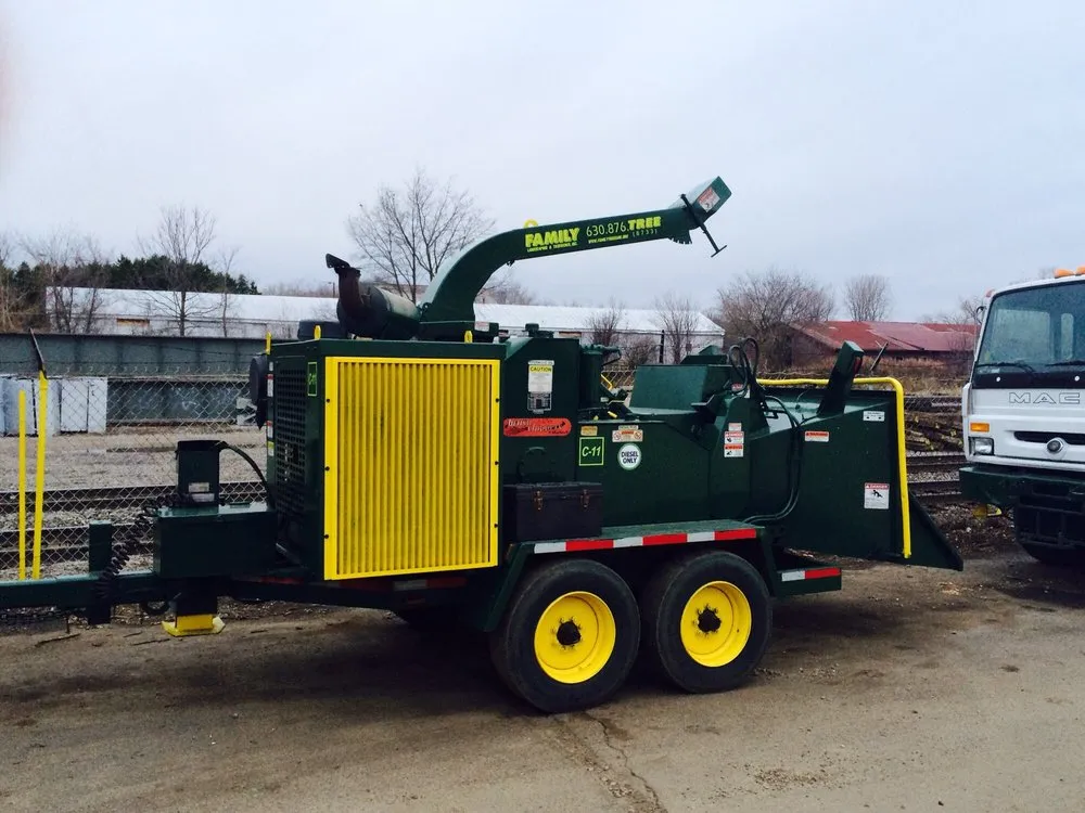 Professional garden landscaping in Naperville, IL - Family Landscaping & Treewerks