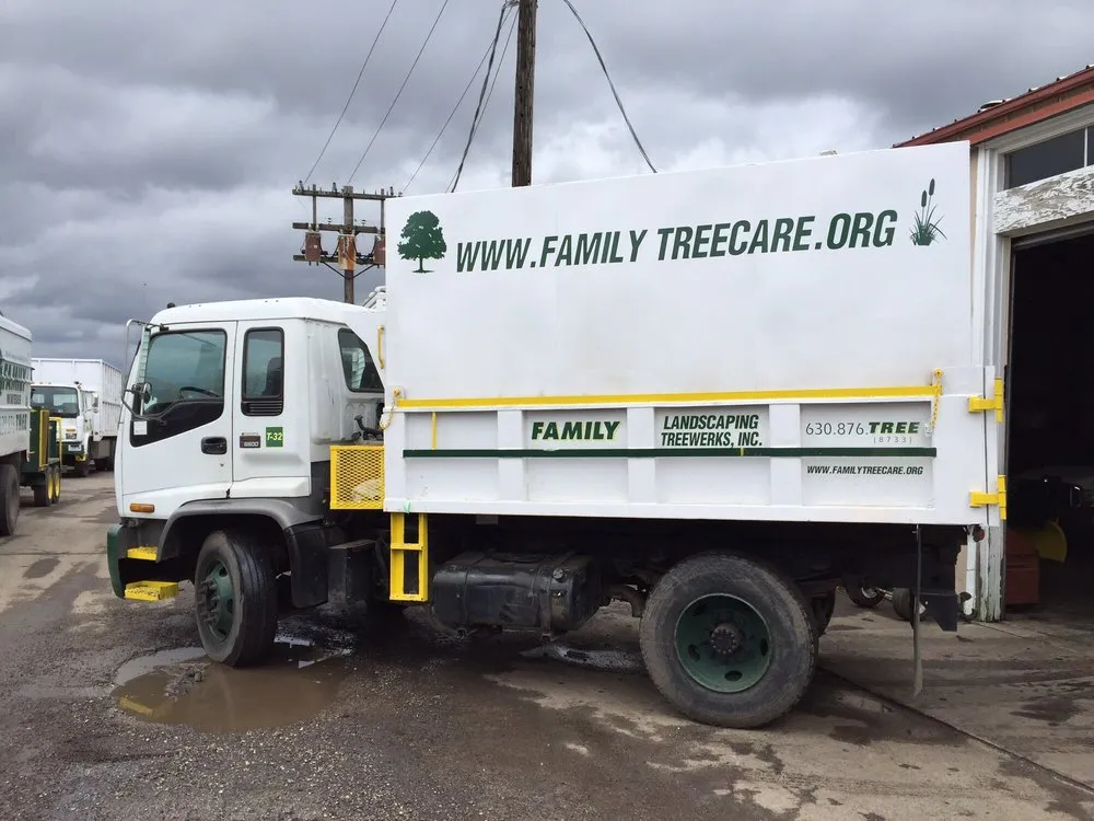 Affordable landscape installation experts serving Naperville, IL - Family Landscaping & Treewerks