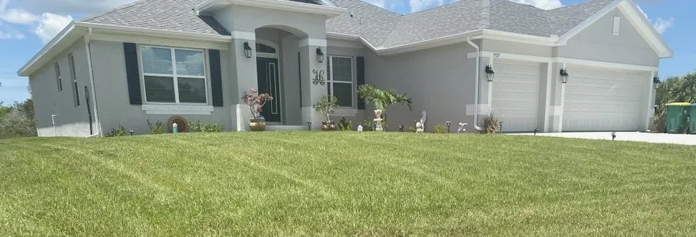 Professional lawn mowing service in Arcadia, FL - Family Landscaping