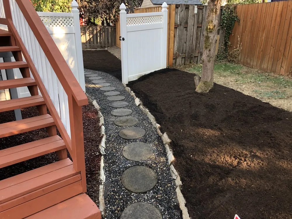 Local garden landscaping experts serving Hillsboro, OR - Family Landscaping