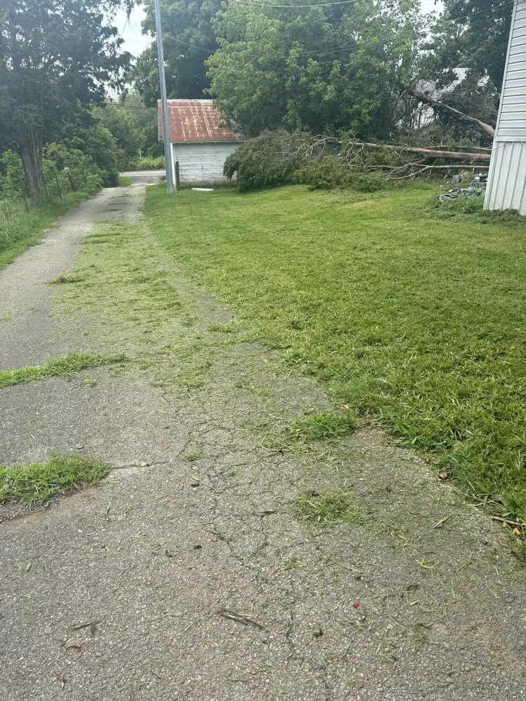 Local yard cleanup service for beautiful yards in Cleveland, TN by Family Lawn Care