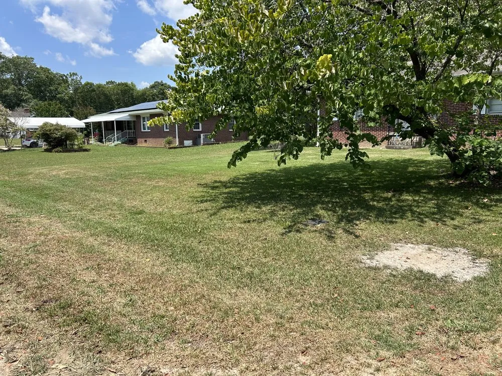 Affordable garden landscaping for homes in Piedmont, SC by Family Lawn Care