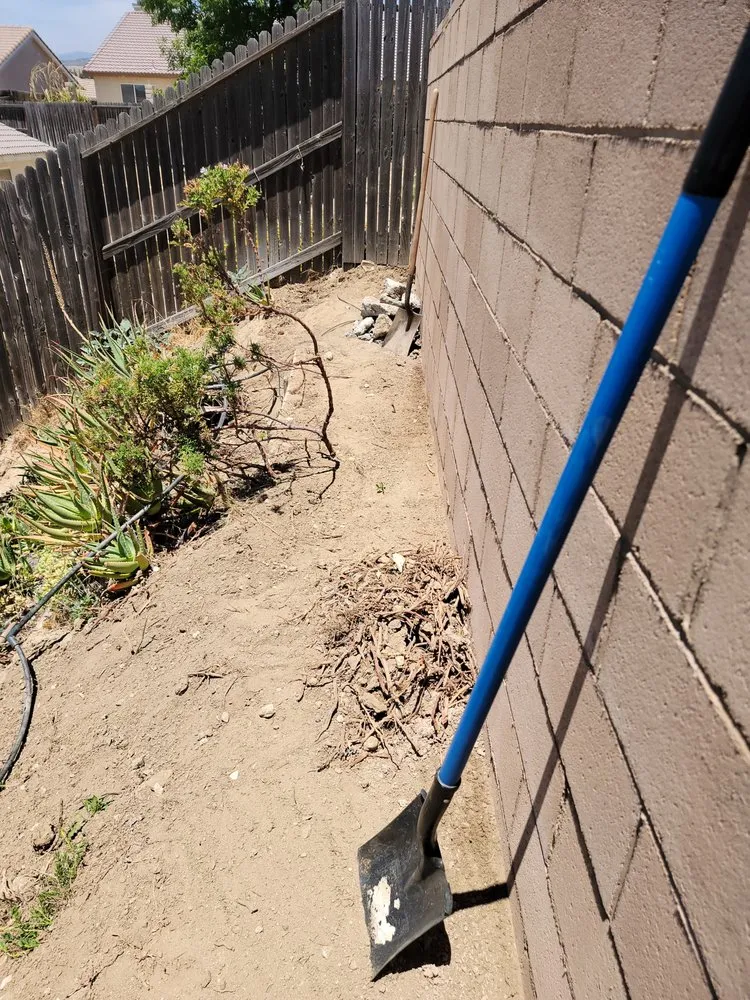 Local yard cleanup service for homes across Banning, CA - Family lawn Services