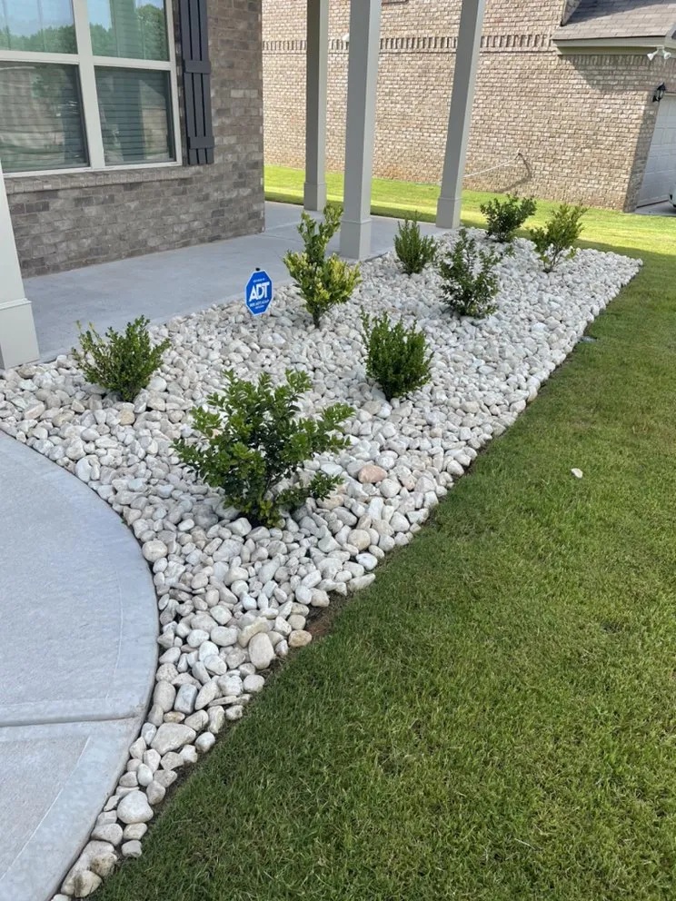 Custom outdoor landscaping experts serving Fayetteville, GA - Family Lawn Services