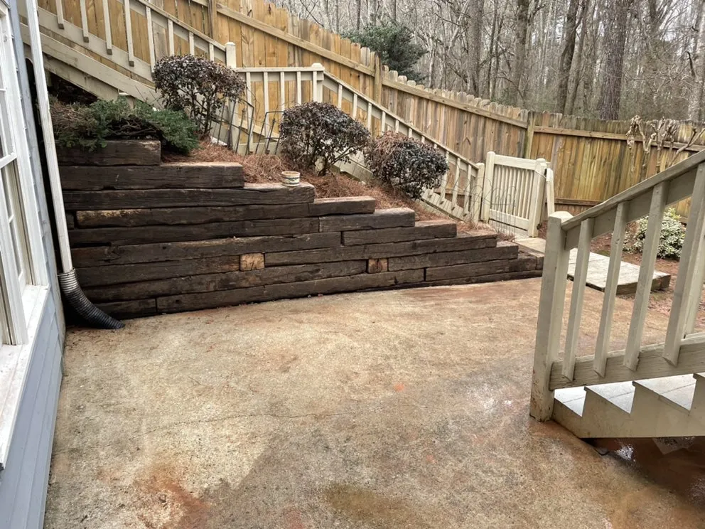 Custom yard maintenance in Fayetteville, GA by Family Lawn Services