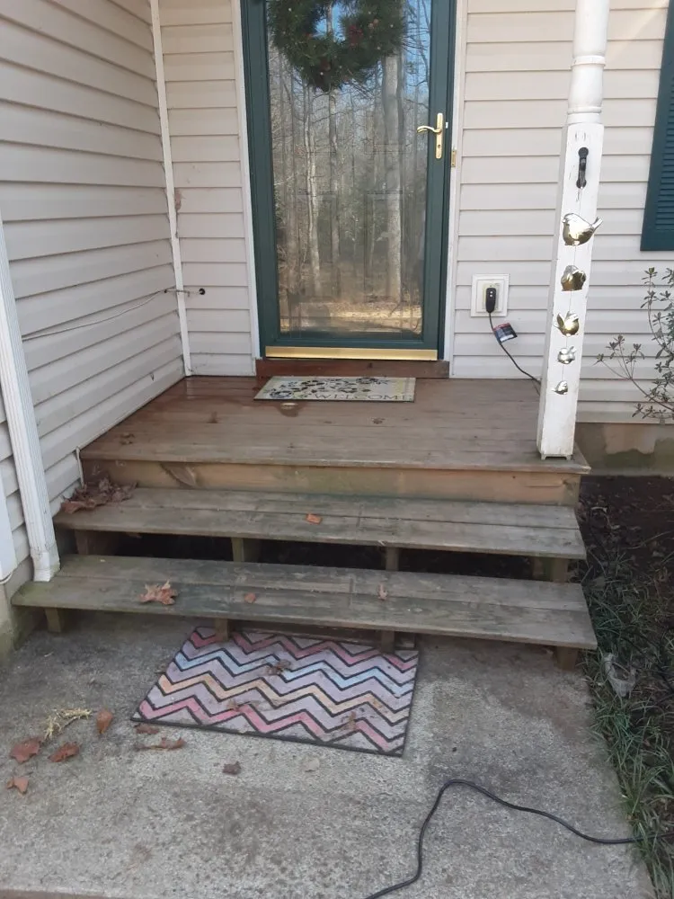 Custom outdoor landscaping for beautiful yards in Thornhill, VA by Family Man