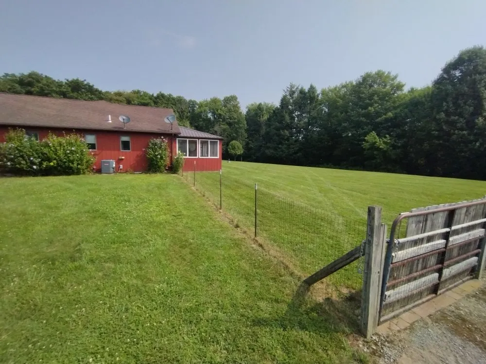 Expert yard maintenance in Marion, NY - Family Mowers