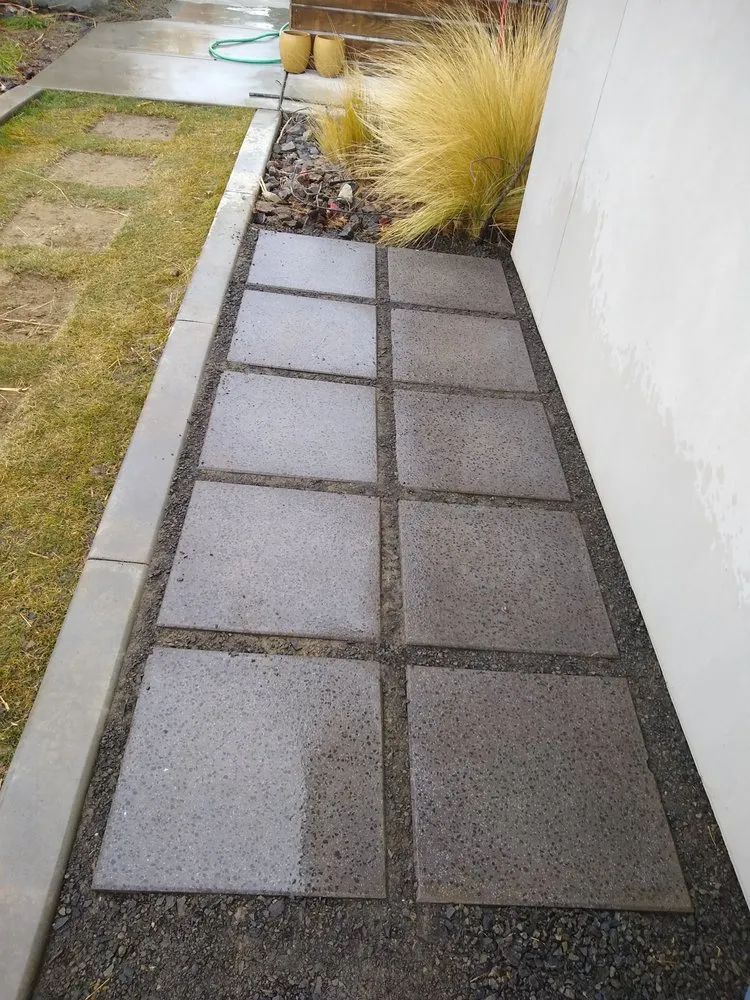 Local residential landscaping experts serving Kennewick, WA - Family Ochoa Landscaping