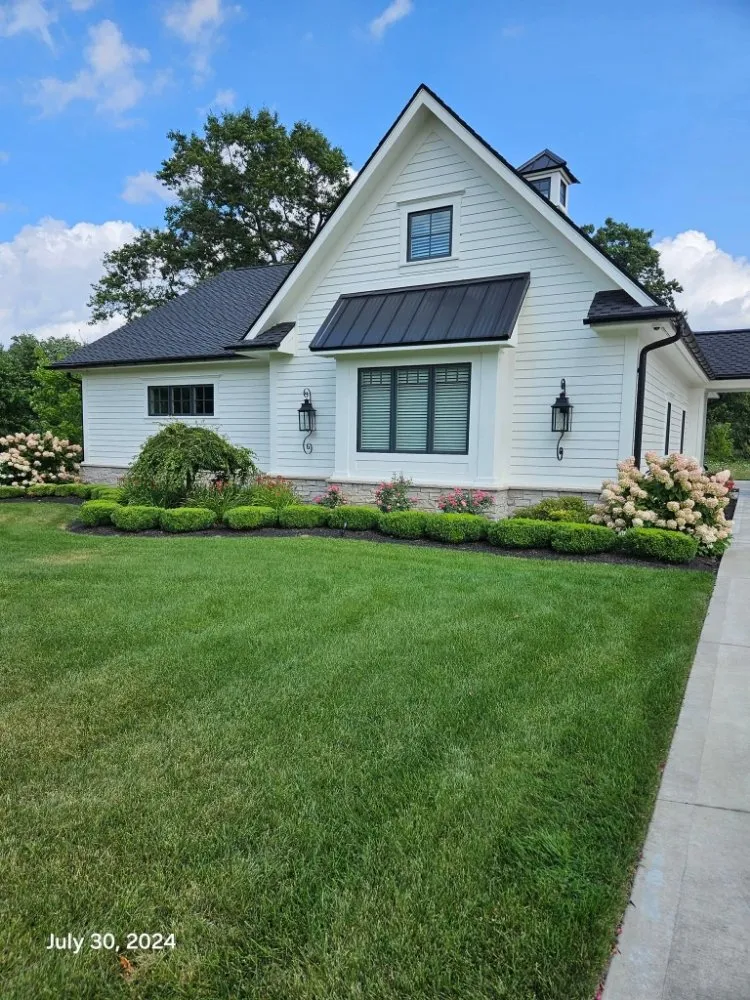 Trusted garden landscaping experts serving Bowling Green, OH - Family Roots Landscape & Design