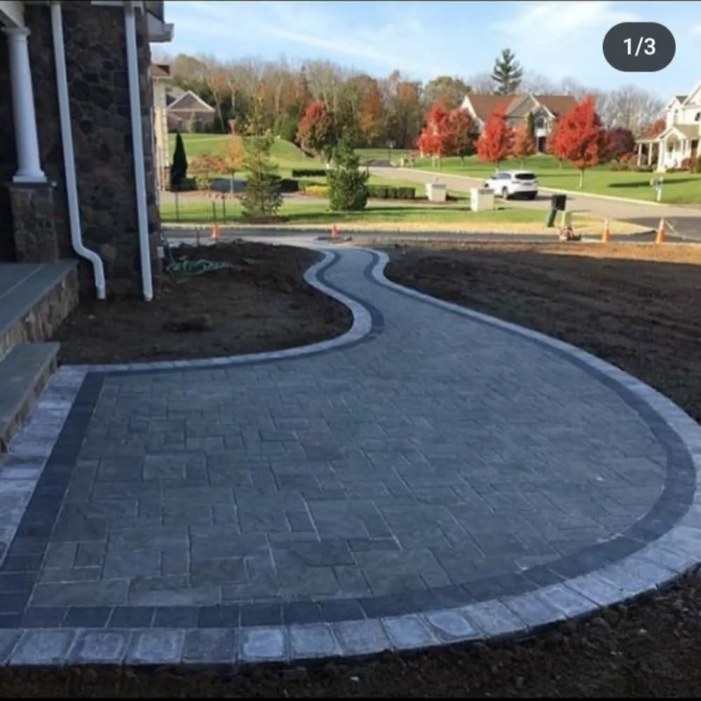 Affordable lawn care service in East Orange, NJ - Family Services & Pavers LLC