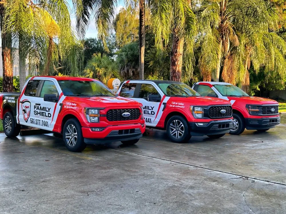 Top-rated lawn mowing service experts serving Lake Worth Beach, FL - Family Shield