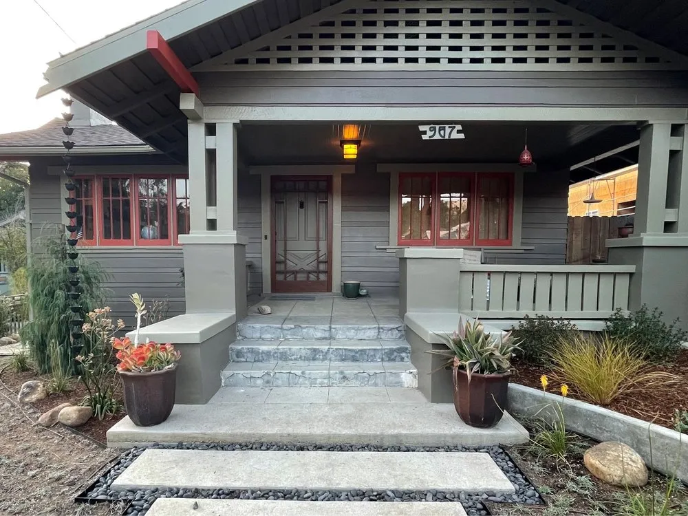 Professional yard maintenance experts serving Santa Barbara, CA - Family Tree & Garden