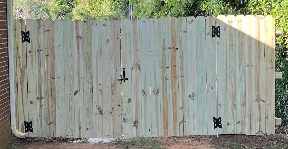 Top-rated lawn care service for homes across Augusta, GA - Family Tree Landscaping and Lawncare