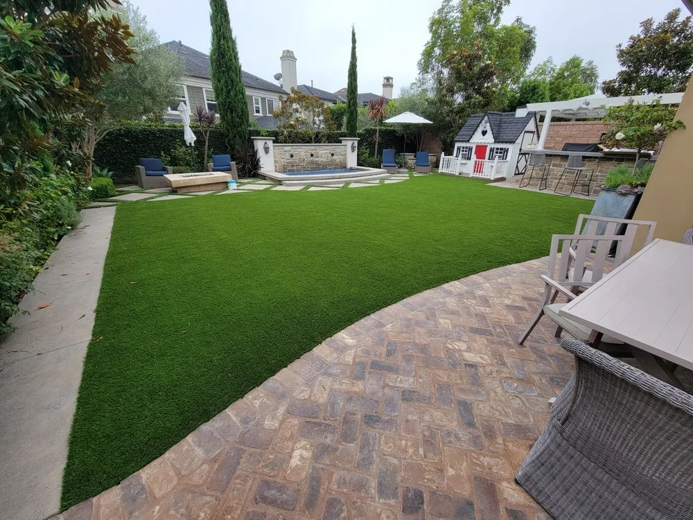 Top-rated garden landscaping in Huntington Beach, CA by Family Turf Wholesalers