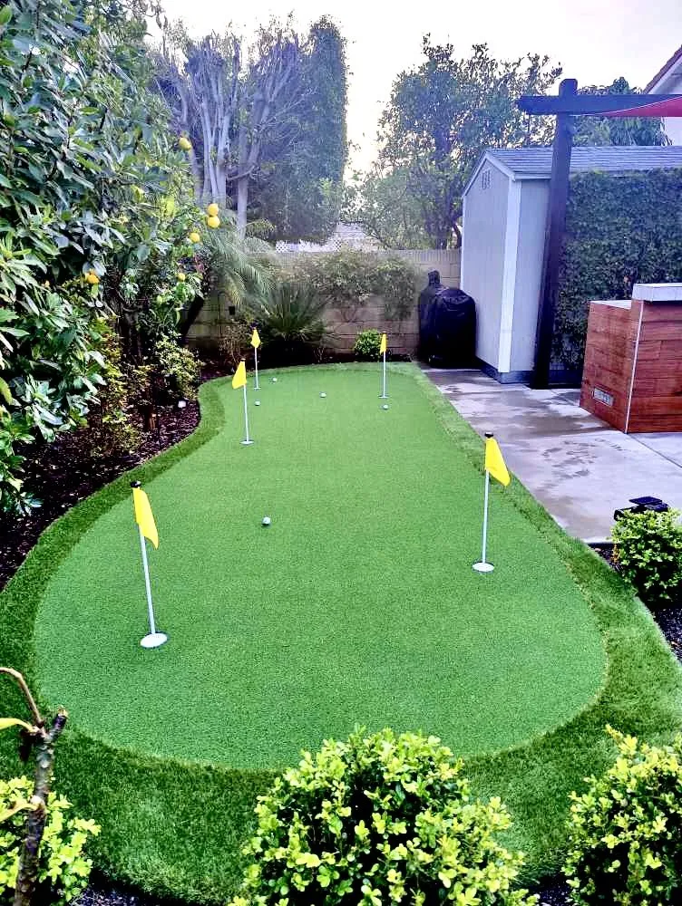 Custom landscaping services near you in Huntington Beach, CA by Family Turf Wholesalers