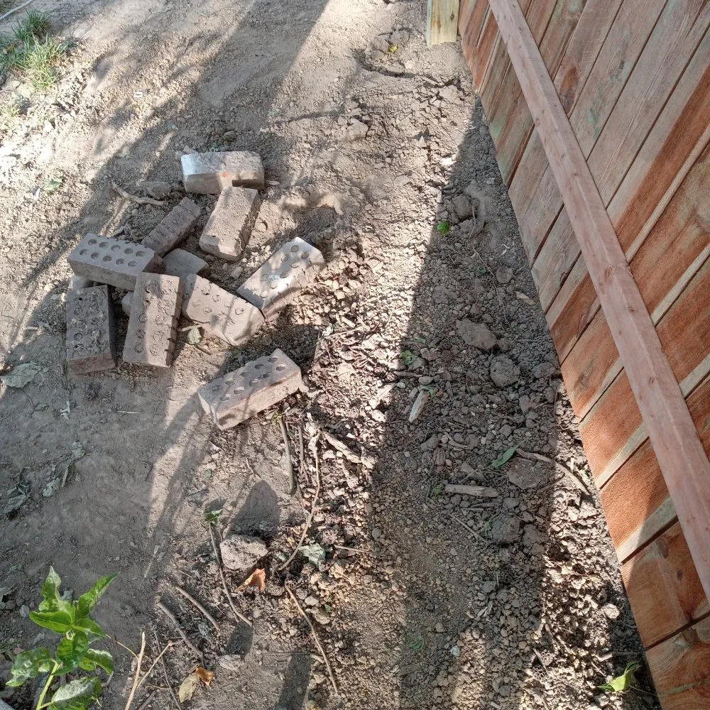 Top-rated lawn care service in Indianapolis, IN - Familyman Construction And Landscaping