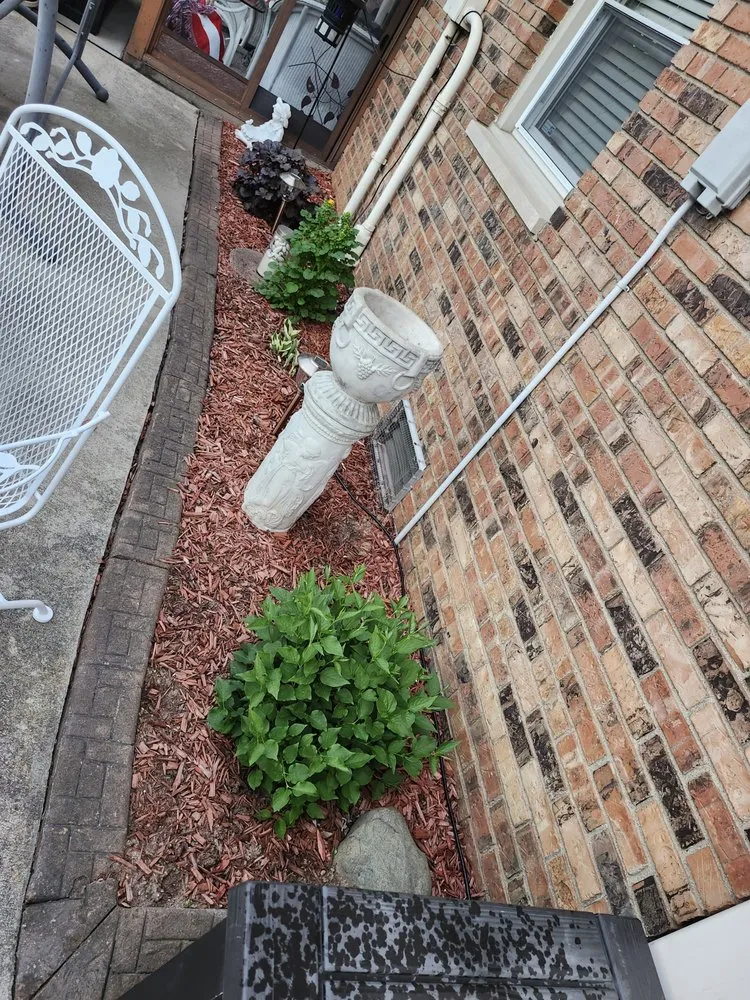 Top-rated yard cleanup service in Indianapolis, IN by Familyman Construction And Landscaping