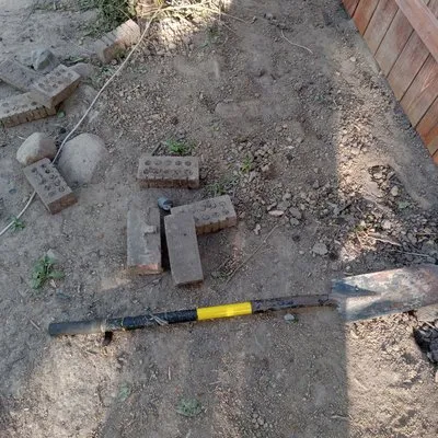 Familyman Construction And Landscaping Logo