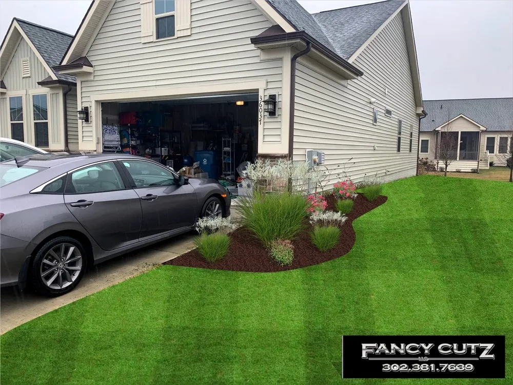 Custom garden landscaping in Bridgeville, DE by Fancy Cutz