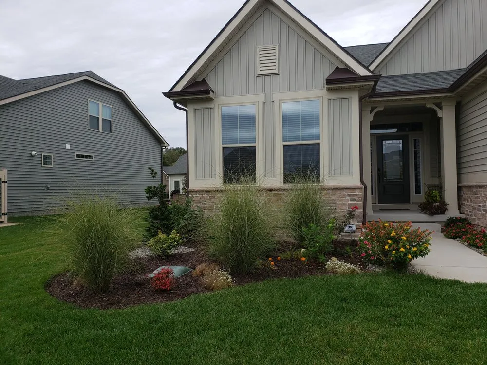 Custom garden landscaping with custom design across Bridgeville, DE - Fancy Cutz