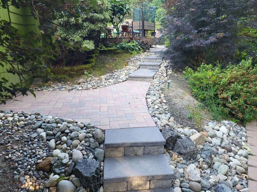 Top-rated lawn mowing service for homes across Bothell, WA - Fancy Plants Gardens, Inc