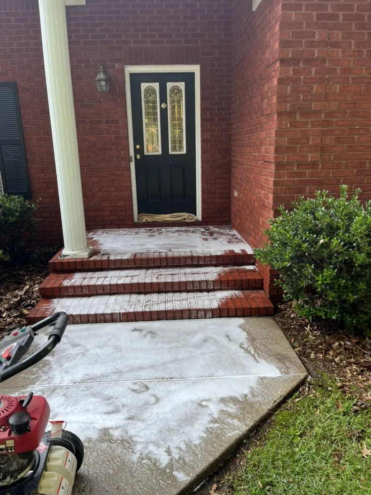 Top-rated outdoor landscaping experts serving Dothan, AL - Fanning's Exterior Detailing