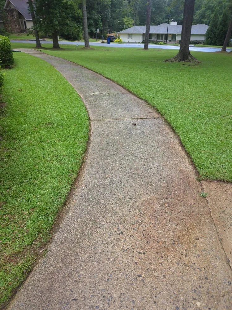 Trusted landscape design in Peachtree City, GA by Fantastic Lawn Care