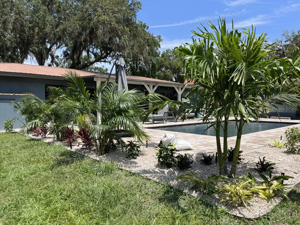 Expert garden landscaping in Hernando, FL by Fantasy Garden