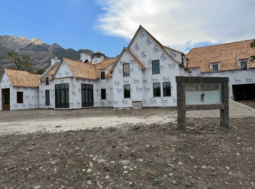 Reliable yard maintenance in West Jordan, UT - Far West Landscaping