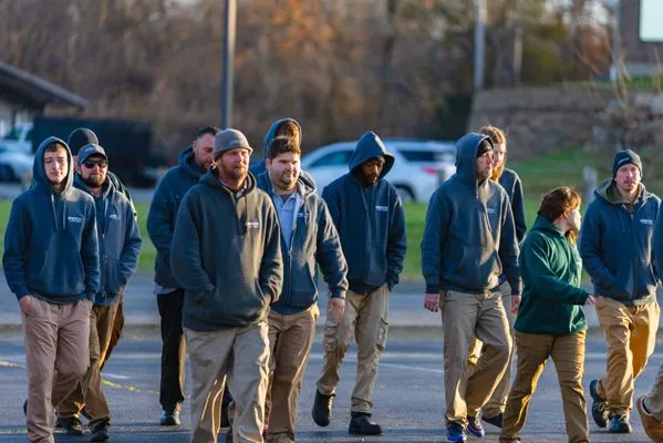 Farison Lawn Care Logo