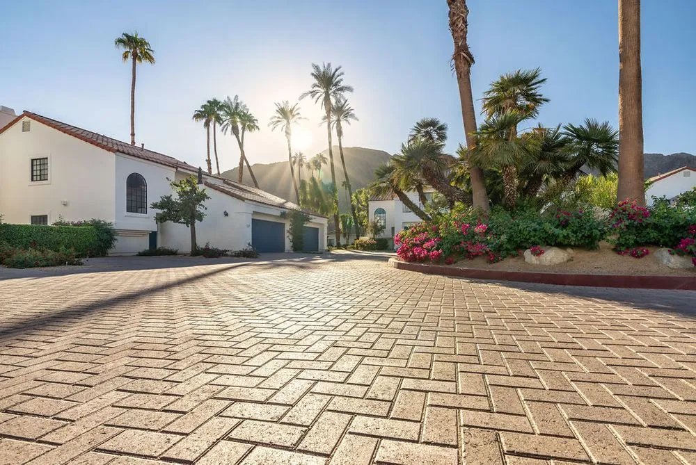 Reliable yard cleanup service in Palm Desert, CA - Farley Interlocking Pavingstones