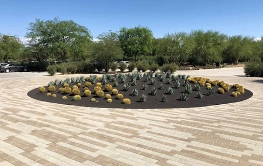 Top-rated yard maintenance experts serving Palm Desert, CA - Farley Interlocking Pavingstones