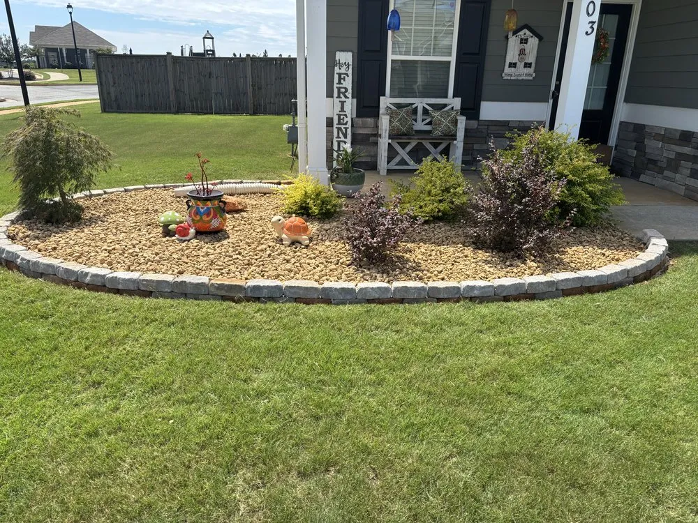 Professional outdoor landscaping in Cartersville, GA - Farmer and Son Landscaping