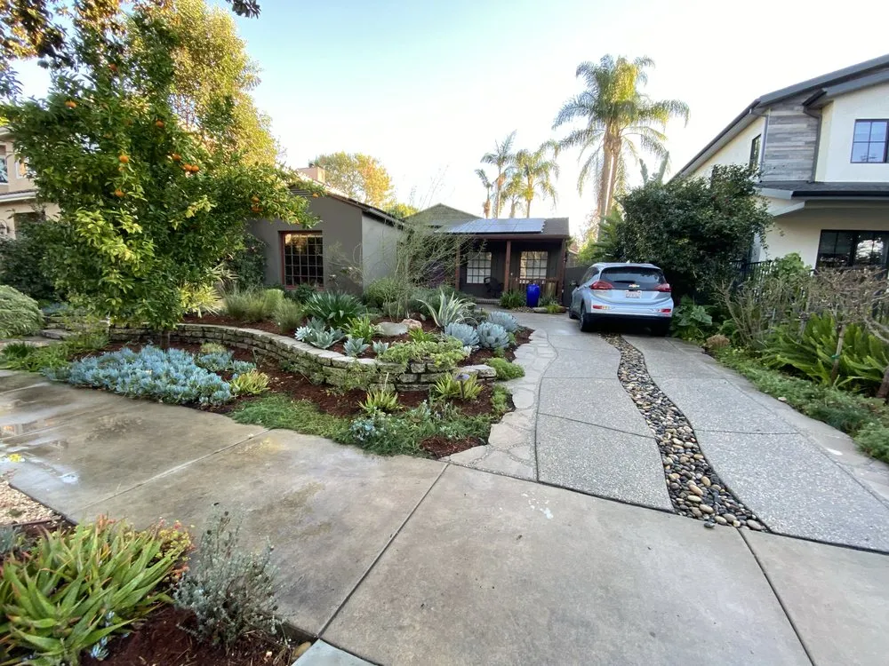 Trusted garden landscaping in West Los Angeles, CA - Farmers Landscape Tree Care