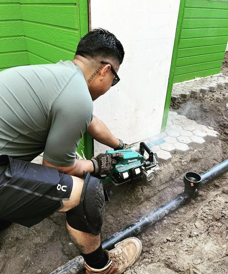 Professional lawn mowing service in Pasadena, CA by Farmore Landscaping