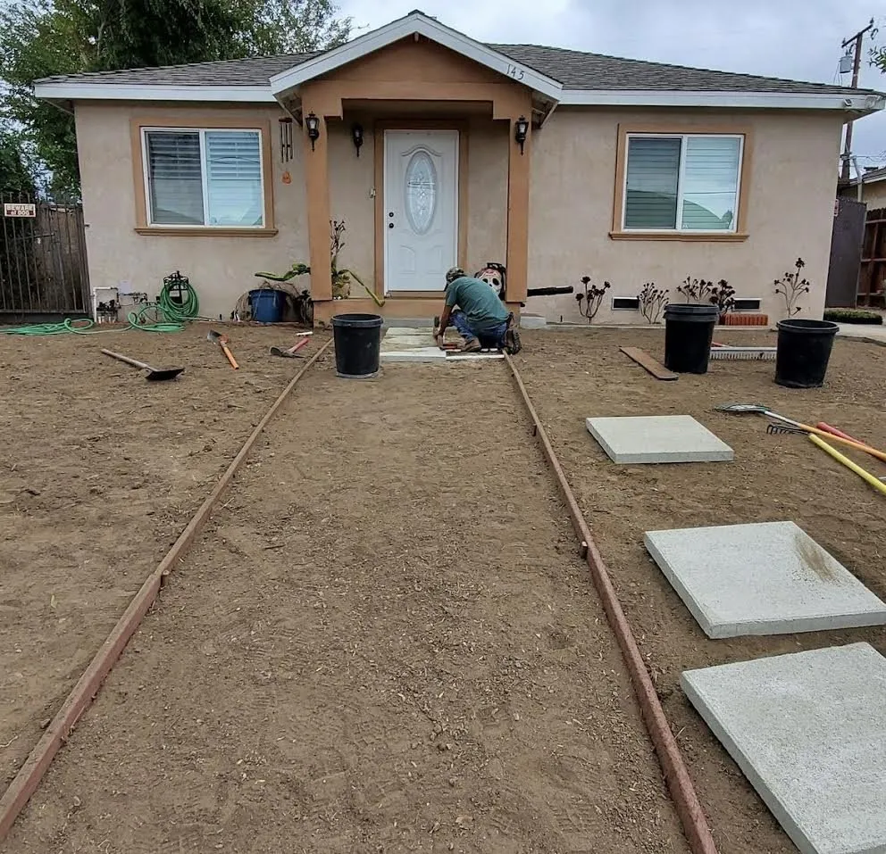 Professional lawn care service experts serving Pasadena, CA - Farmore Landscaping