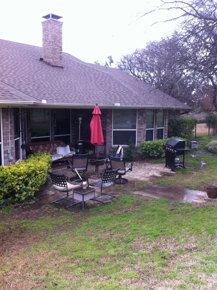 Affordable yard cleanup service for year-round maintenance in Aledo, TX by Farnham Landscape