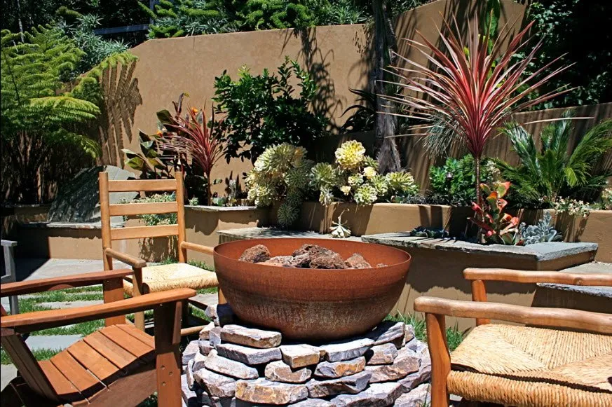 Custom yard cleanup service for outdoor upgrades in Corte Madera, CA by Farnsworth Landscaping