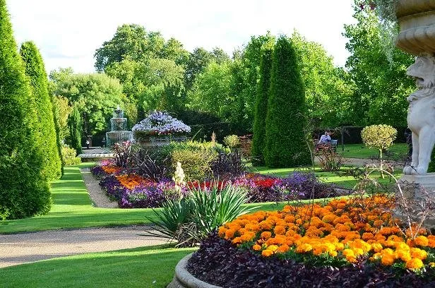 Trusted garden landscaping for outdoor upgrades across River Ridge, LA - Farrell's Landscaping & Tree Service